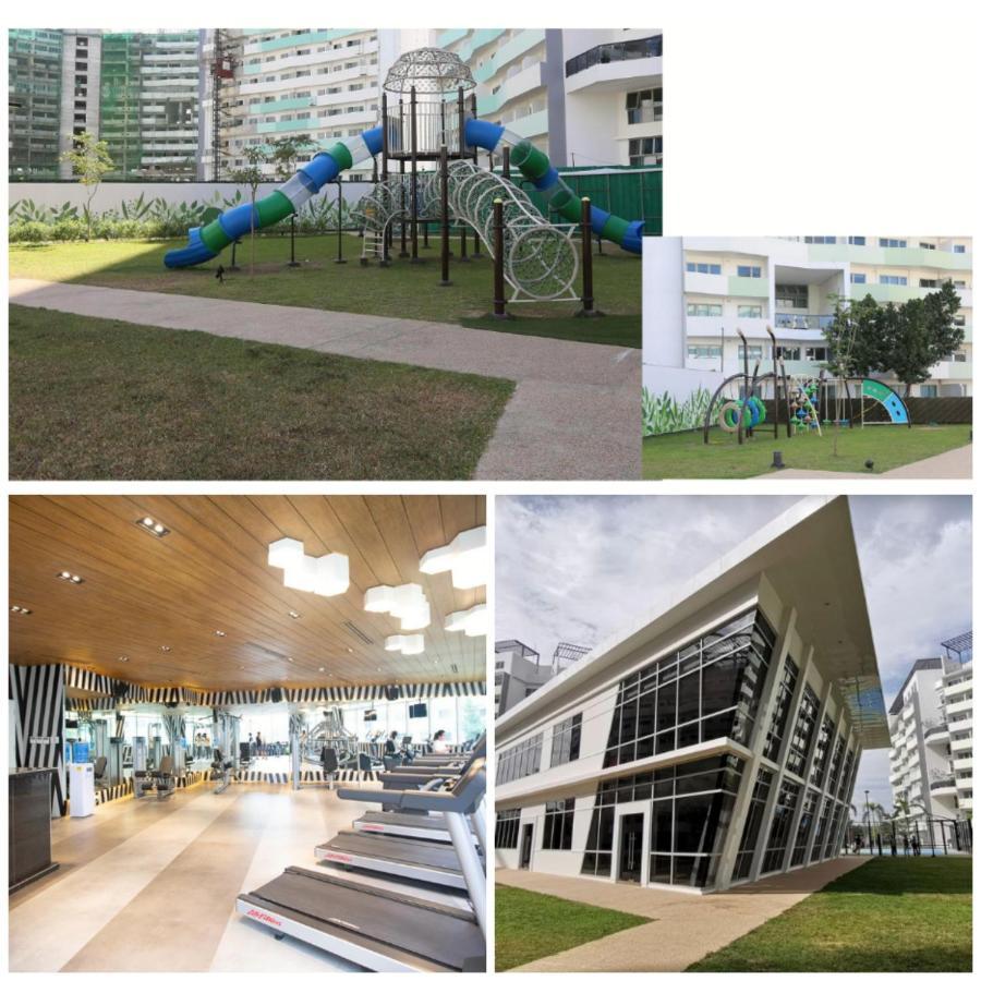 Acellyne'S Suites At The Residences At Commonwealth By Century Quezon City Esterno foto